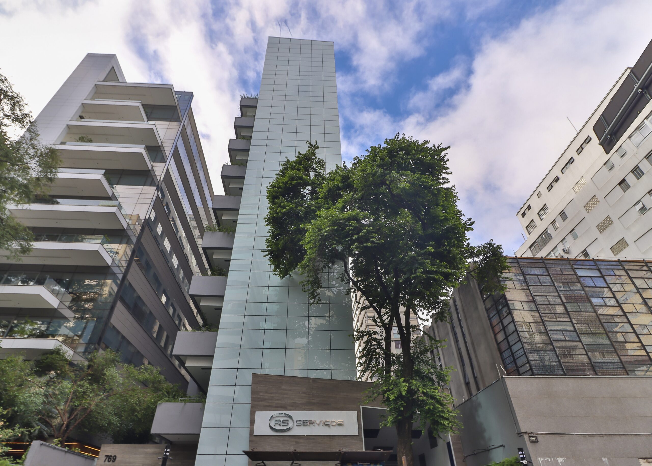 Bela Cintra Corporate Fachada 1